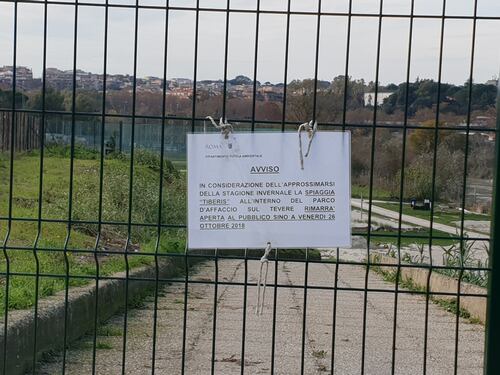 La spiaggia sul Tevere della Raggi? È già un dormitorio