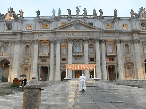 Papa Francesco torna a parlare: la fame conseguenza della pandemia