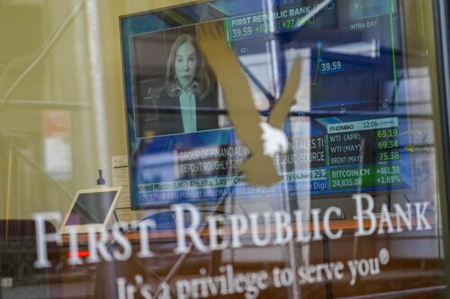Wall Street, tonfo di First Republic Bank
