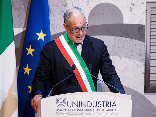 Roma, Roberto Gualtieri va avanti come un treno sul termovalorizzatore: “Obiettivo 2025”. Il caso del M5S