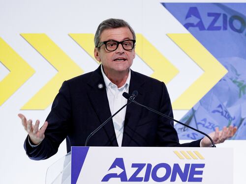 Usa, Calenda non distorce la realtà: “Con Trump Meloni non poteva far meglio”