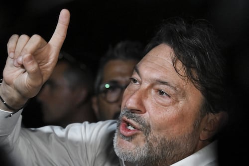 Report, rosicata e rivolta dei collaborati più famosi e strapagati. E attaccano ancora Il Tempo