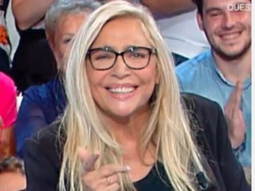 Mara Venier show a Domenica in. E si vendica della d'Urso