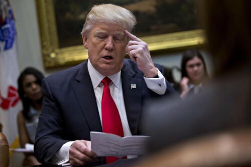 Sberla di Trump all'Ue: 7,5 miliardi di dazi