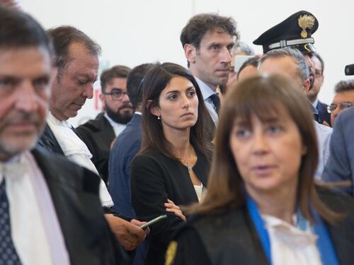 Mafia Capitale, la sindaca Raggi nell'aula bunker di Rebibbia