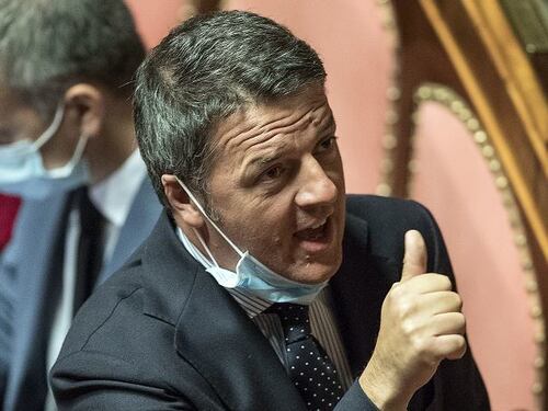 Spallata a Conte, Renzi facce sogna'
