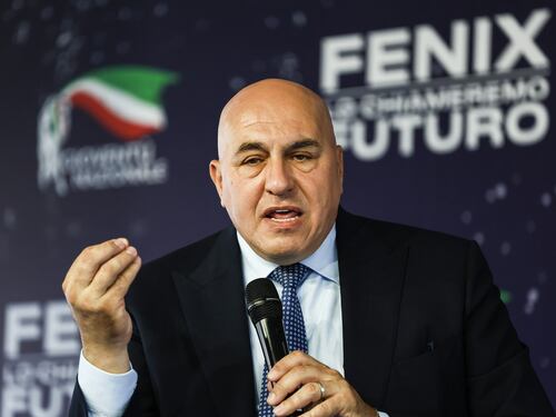 Patrick Zaki, Crosetto lo fulmina con l’ironia: “Ci ha fatto risparmiare… Meglio”