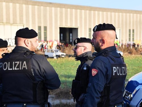 Decreto Rave, Meloni sì a modifiche. Poi sotterra la sinistra: "Cosa mi ha scritto un cittadino..."