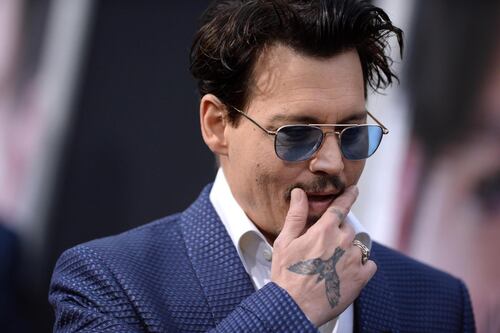 Cosa fa Johnny Depp sul set. L'incredibile confessione di Penelope Cruz