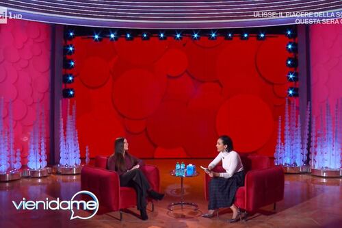 Bufera su Caterina Balivo, a Vieni da me va in onda il cambio di sesso
