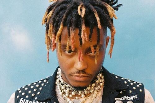 Il rapper Juice Wrld morto dopo un attacco epilettico. Aveva solo 21 anni
