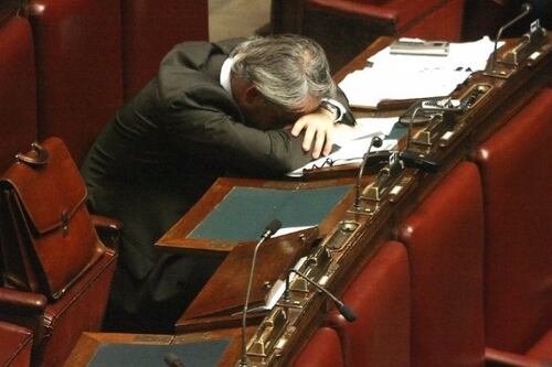 Vitalizi, costi e sprechi d’oroLa casta non molla il malloppo