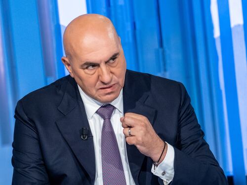 Guido Crosetto, "lo useranno per infangarti". La soffiata al ministro