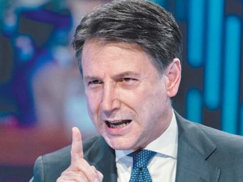 Conte e la grana del doppio mandato: deroghe ad hoc per pochi eletti