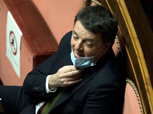 Hacker, pescatori e 007: il Copasir convoca Conte, Casalino, Di Maio e Renzi