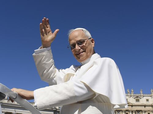Papa Leone torna a Castel Gandolfo. Il grido di gioia: "Bentornato a casa"