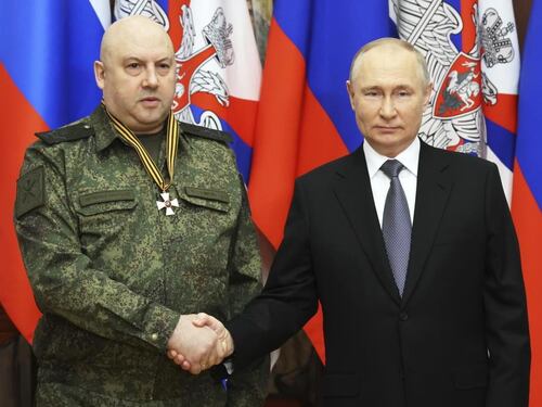 Russia, gli 007 Usa: chi sapeva della rivolta di Prigozhin. Faida al Cremlino