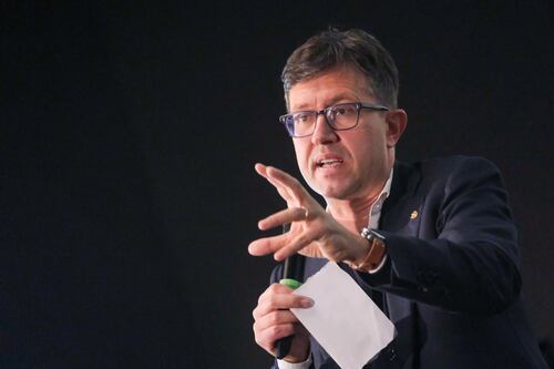 Firenze, Nardella si scopre podestà: vuole vietare la città ai leghisti