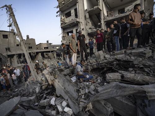 Medio Oriente, Israele: circondata Gaza City. Suonano le sirene a Tel Aviv