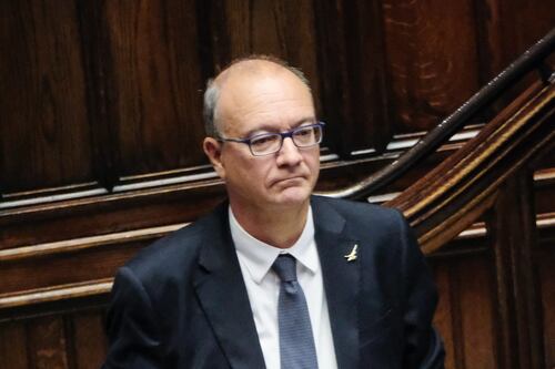 Asili nido, il ministro Valditara firma il decreto: altri 40,8 milioni di euro