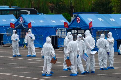 Il coronavirus viene dal laboratorio di Wuhan. Anche Mike Pompeo attacca la Cina