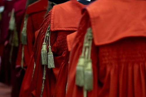 Dopo il referendum arrivano le inchieste per colpire il governo