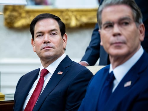 Oggi l’evento di Rubio sul terrorismo di sinistra. In Italia è polemica ma i report confermano il pericolo