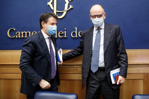 Quirinale, "temono Berlusconi". Spunta l'asse Conte-Letta per la corsa al Colle