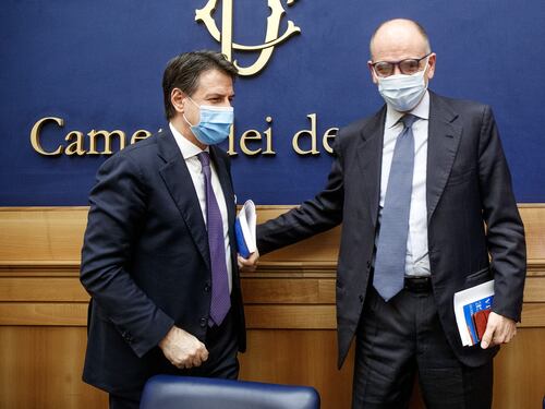 Quirinale, "temono Berlusconi". Spunta l'asse Conte-Letta per la corsa al Colle