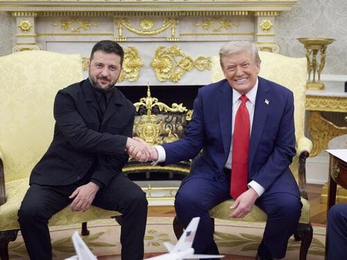 Zelensky incontrerà Trump domenica. "La pace è vicina, non perdiamo un solo giorno"