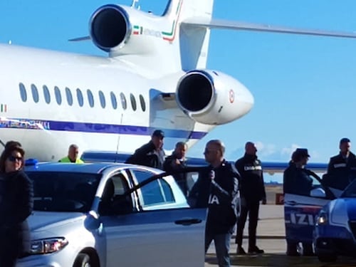 Volo di Stato per Turetta, il governo smonta l'ultima polemica. E per Saman nessuno aprì bocca