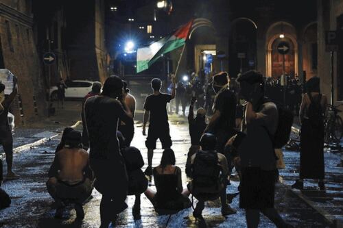 Accanimento contro la polizia. Fakir, la sinistra non si scusa