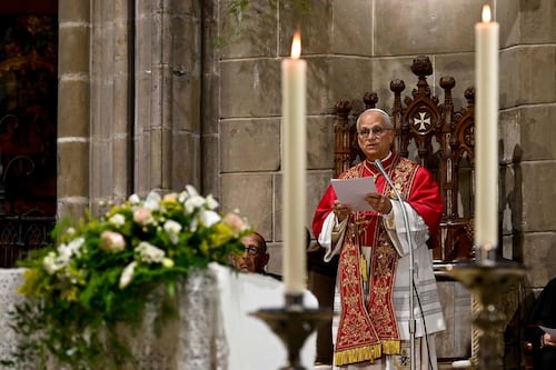 Barcellona, Leone XIV ai fedeli: "Siate profeti in un mondo in guerra"