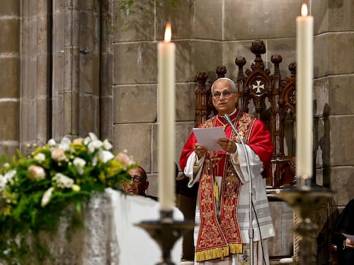 Barcellona, Leone XIV ai fedeli: "Siate profeti in un mondo in guerra"