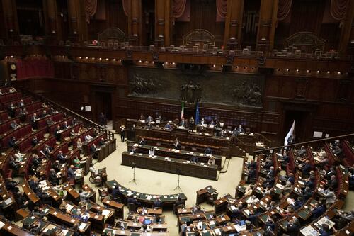 Cacciate i parlamentari con il bonus covid: fuori i nomi poi fuori loro