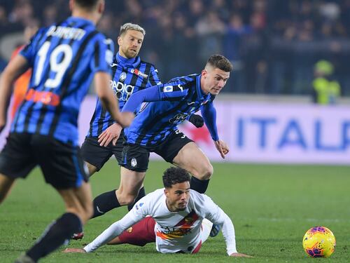 La Roma affonda con l'Atalanta, così addio Champions