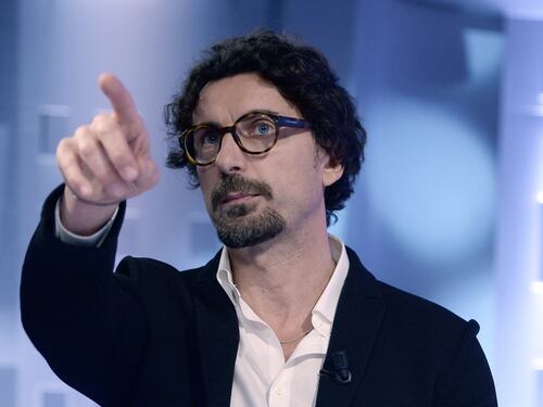 5Stelle spaccati sul congresso. L'idea di Toninelli: chiamiamola assemblea