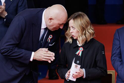 Spionaggio e dossier, ecco la chance d’oro per il governo Meloni