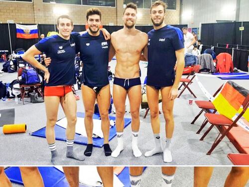 Tutti in calzini per Antonio Rudiger Ci sono anche gli azzurri del nuoto