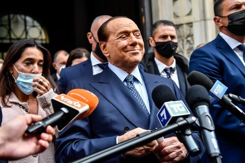Vertice centrodestra, Matteo Salvini e Giorgia Meloni da Berlusconi a Villa Grande