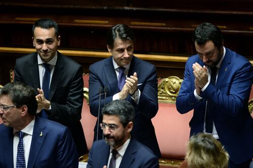 Il governo "guadagna" già quattro voti: al Senato i sì sono 171