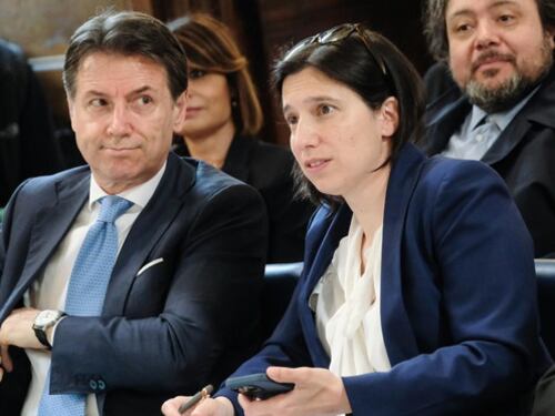 Conte supera Schlein, il sondaggio clamoroso: terremoto nel Pd