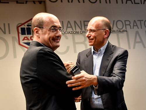 Pd alla canna del gas, il partito vuole Enrico Letta segretario: "Torna e salvaci"