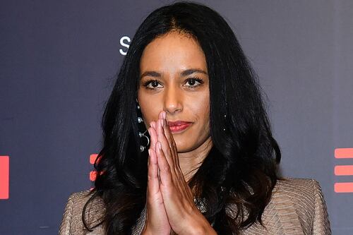 Giorgia Meloni la querela (giustamente), Rula Jebreal grida alla dittatura: è islamofobia