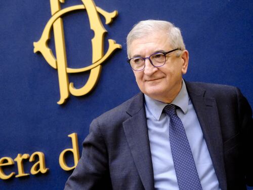 Governo, Foti ministro al posto di Fitto. Oggi il giuramento