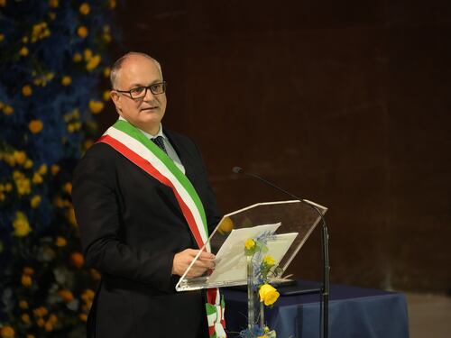 Covid in Campidoglio fino al 2025. Appalto da 9 milioni per altri tre anni di pandemia