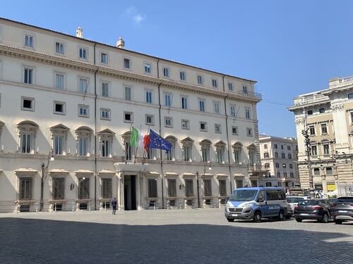 Meloni premier, Palazzo Chigi chiarisce: "L'appellativo è questo"