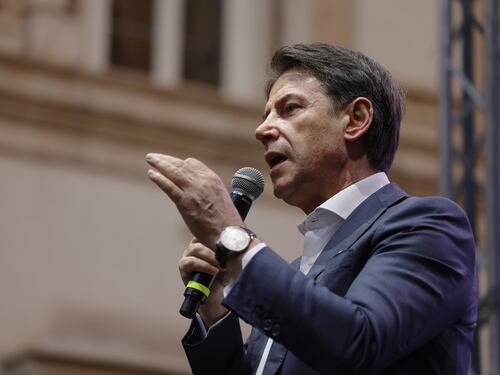 Conte rieletto con l'89% dei voti alla presidenza del M5S