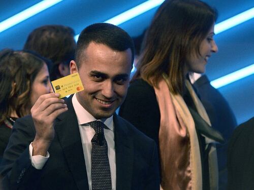 Tutti contro il reddito di cittadinanza