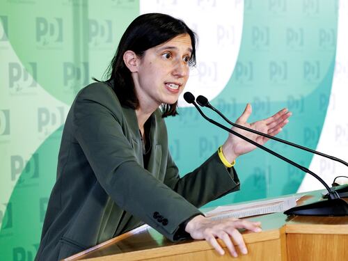 Regionali, Schlein isolata nel Pd: non ha suoi candidati. E in Campania va in tilt